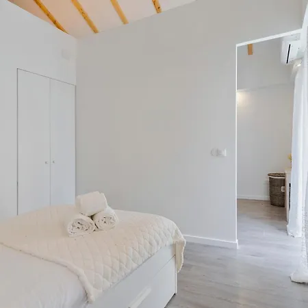 Felp Largo Da Misericordia Setúbal